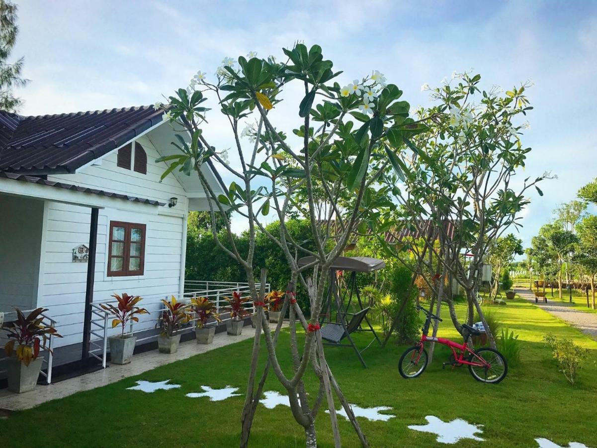Terrua Main Ten Villa Garden Suan Phueng Eksteriør bilde